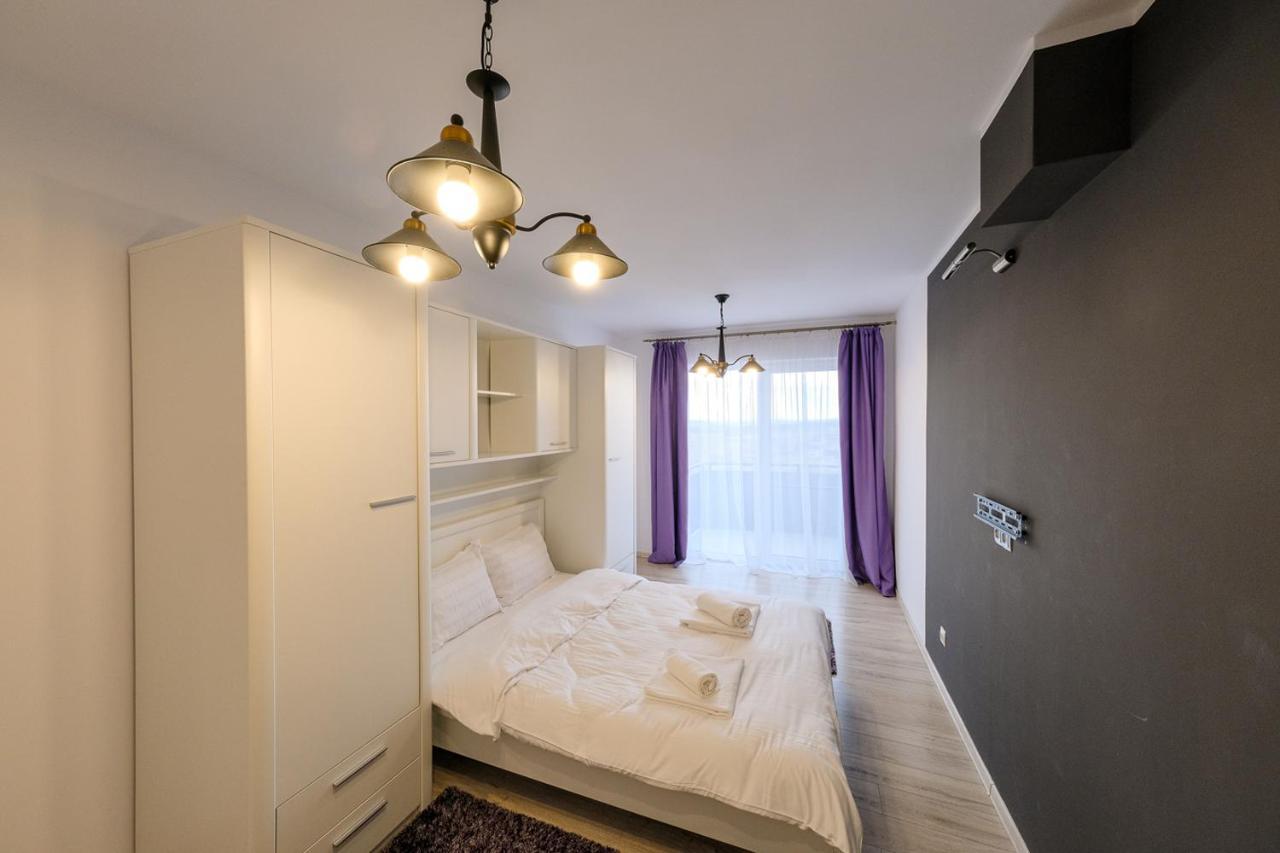 Apartamento Grand Park Turquoise Iulius Mall Cluj-Napoca Exterior foto